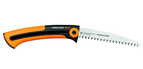 Fiskars Handsäge für frisches Holz, Grobzahnung, Sägeblattlänge: 16 cm, Einziehbar, Rostfreies Stahl-Sägeblatt, Schwarz/Orange, Xtract, SW73, 1000613